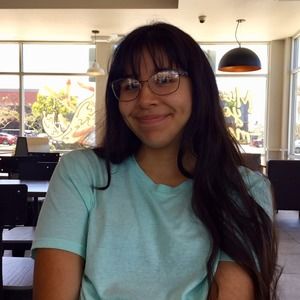 Meet your Posher, Marisela